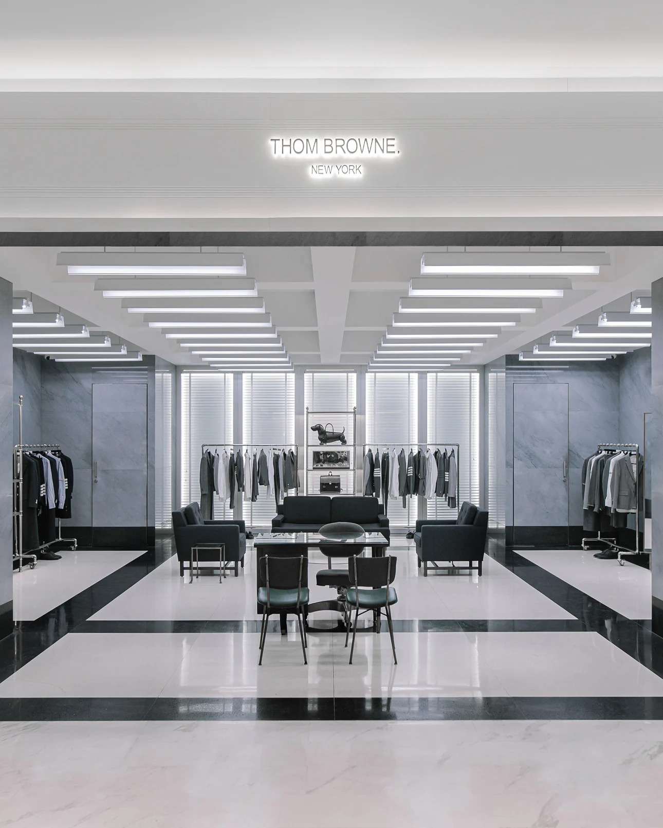 THOM BROWNE - BEIJING SAN LI TUN