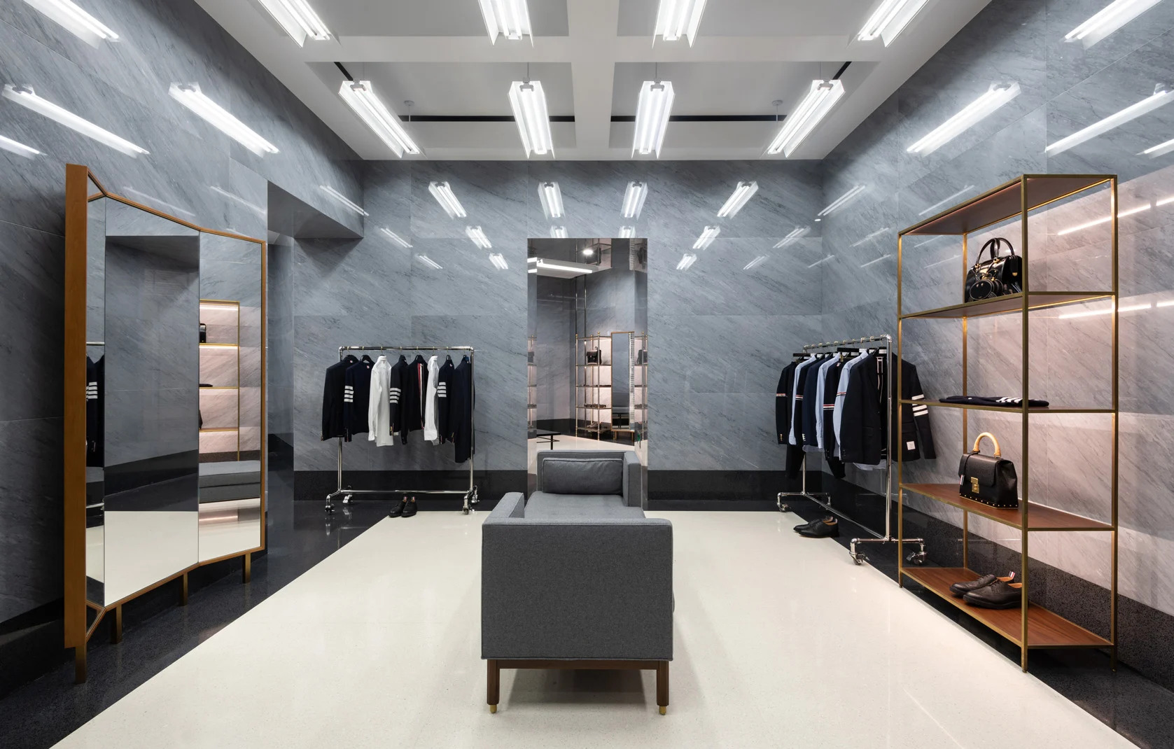 THOM BROWNE - BEIJING SAN LI TUN