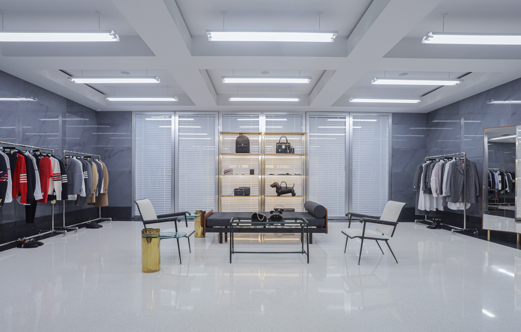 THOM BROWNE - BEIJING SAN LI TUN